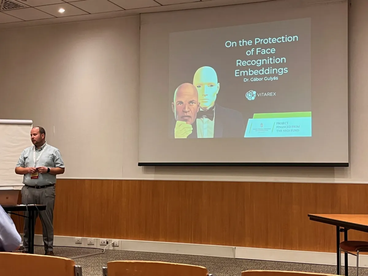 Dr. Gulyás Gábor előadást tart a DIGITAL 2025 konferencián